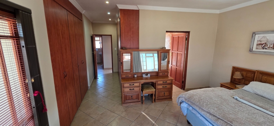 3 Bedroom Property for Sale in Amberfield Crest Estate Gauteng