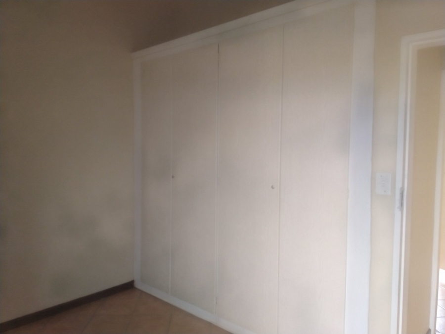 2 Bedroom Property for Sale in Mooikloof Ridge Gauteng