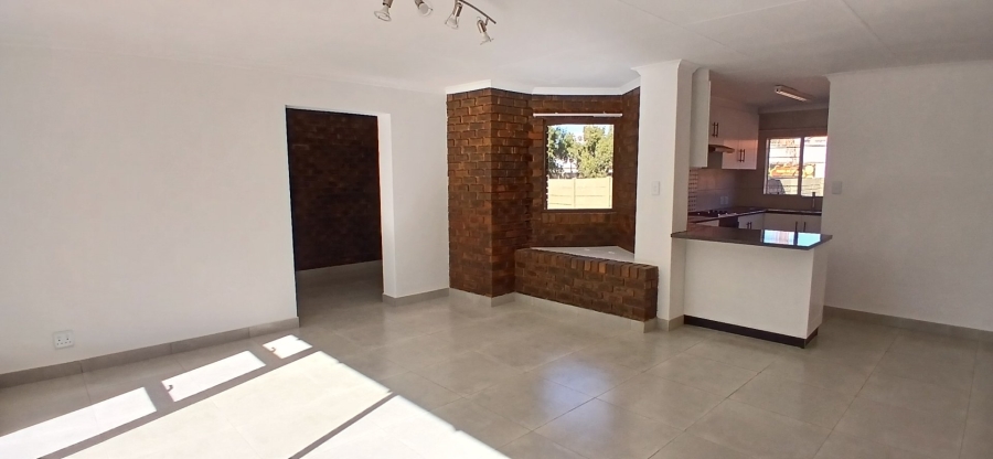 3 Bedroom Property for Sale in Heuweloord Gauteng