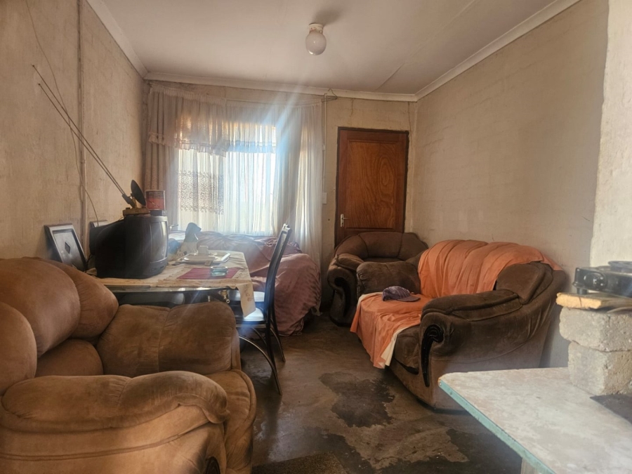 2 Bedroom Property for Sale in Etwatwa Gauteng