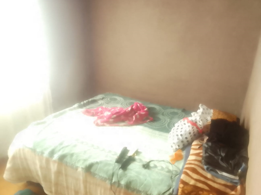 2 Bedroom Property for Sale in Etwatwa Gauteng