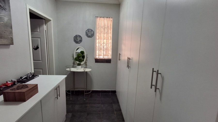 3 Bedroom Property for Sale in Wonderboom South Gauteng