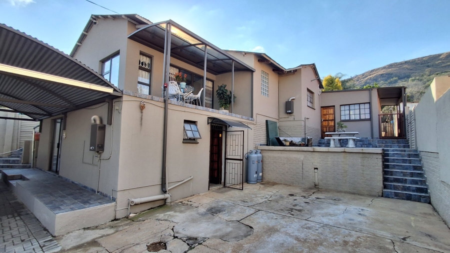 3 Bedroom Property for Sale in Wonderboom South Gauteng