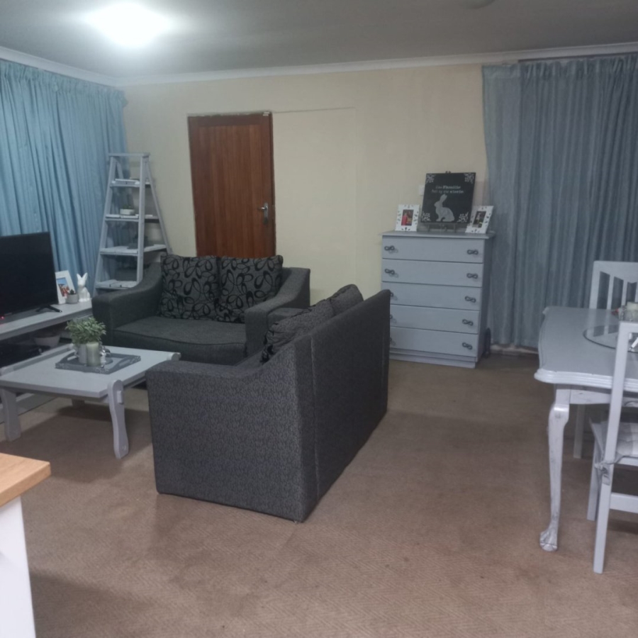3 Bedroom Property for Sale in Meyerton Central Gauteng