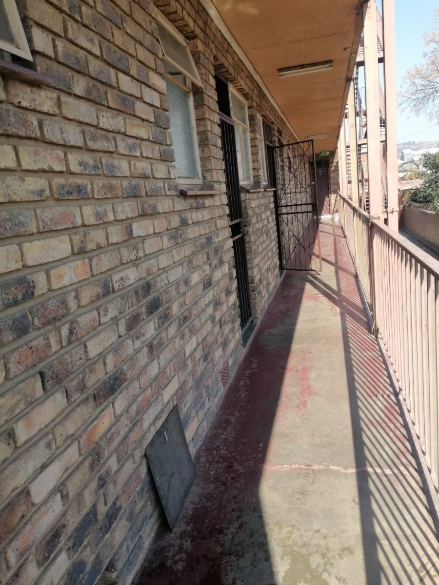2 Bedroom Property for Sale in Pretoria West Gauteng