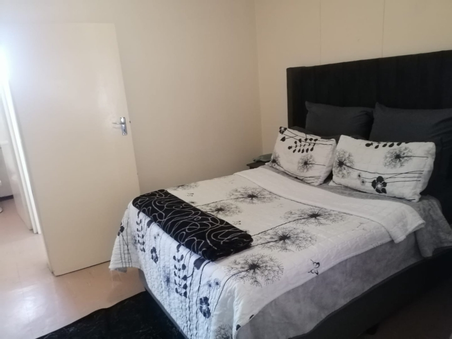 2 Bedroom Property for Sale in Pretoria West Gauteng