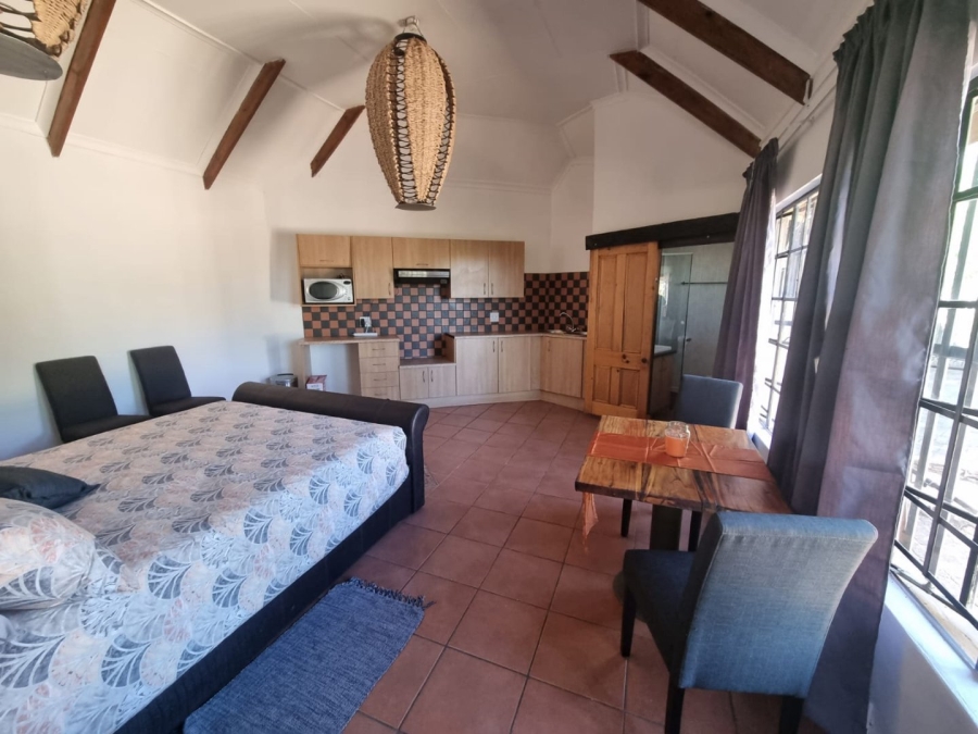 To Let 1 Bedroom Property for Rent in Vaaloewer Gauteng