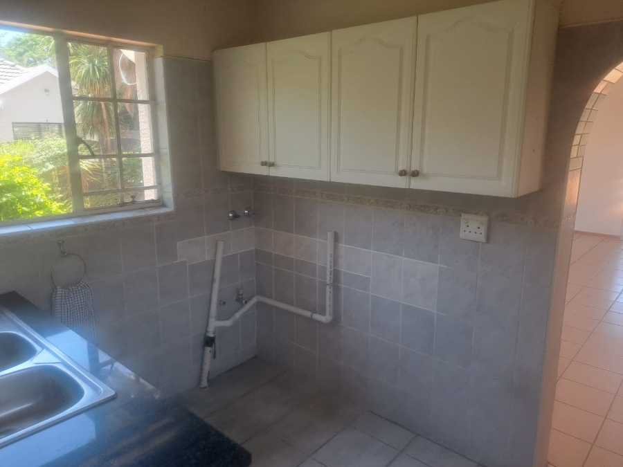 To Let 4 Bedroom Property for Rent in Parkrand Gauteng