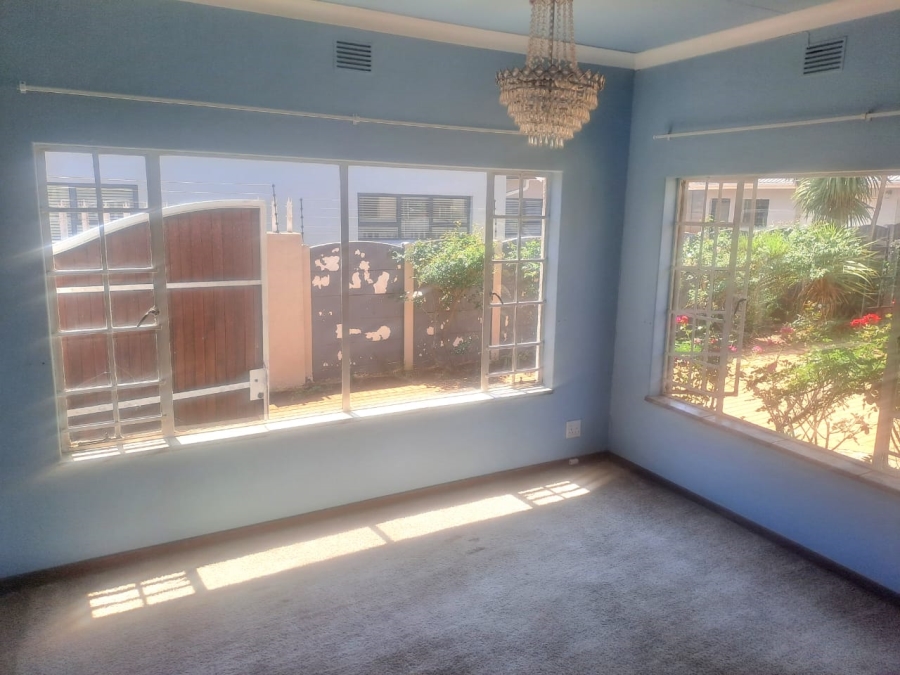 To Let 4 Bedroom Property for Rent in Parkrand Gauteng