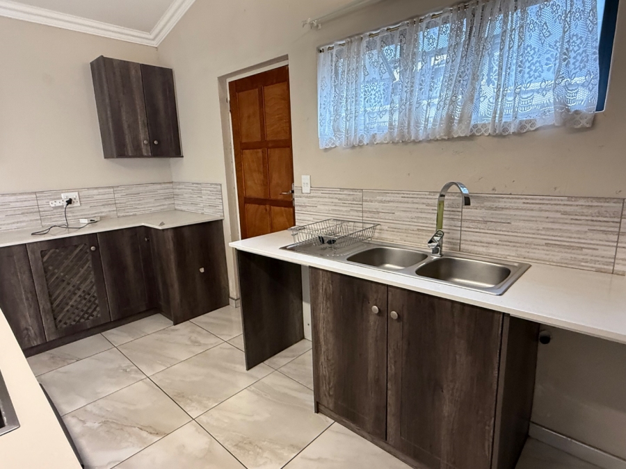 2 Bedroom Property for Sale in Lambton Gauteng