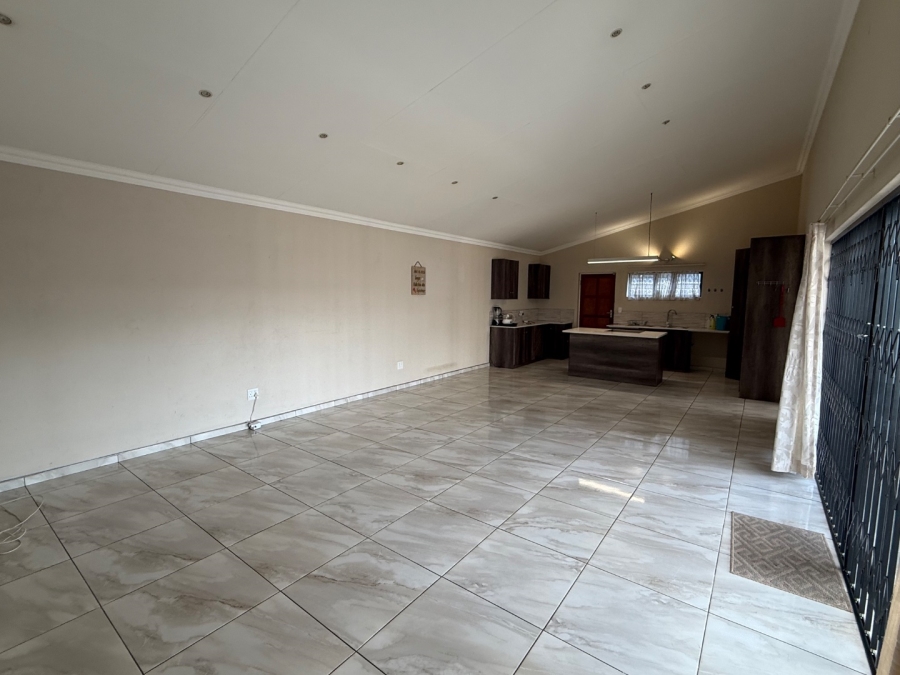 2 Bedroom Property for Sale in Lambton Gauteng