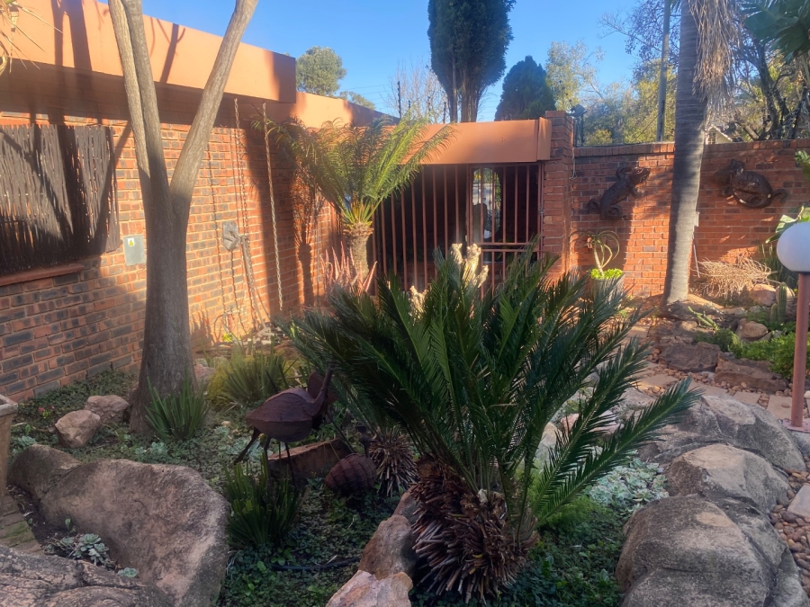 3 Bedroom Property for Sale in Sunward Park Gauteng