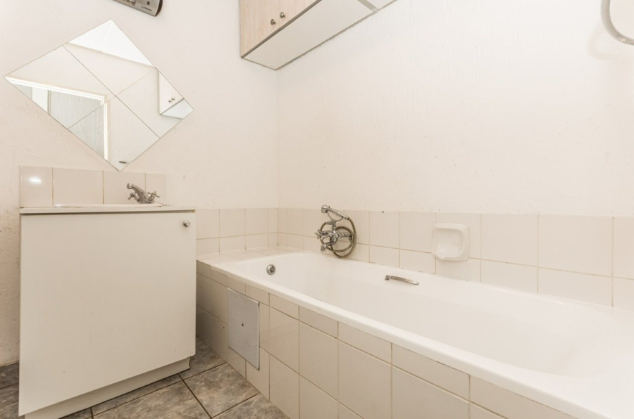2 Bedroom Property for Sale in Ferndale Gauteng