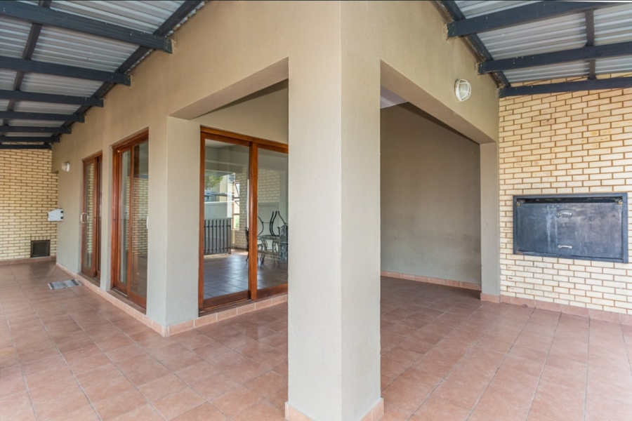 2 Bedroom Property for Sale in Ferndale Gauteng