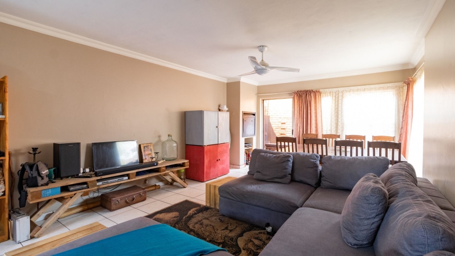 2 Bedroom Property for Sale in Nimrod Park Gauteng