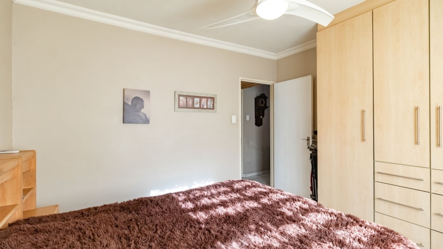 2 Bedroom Property for Sale in Nimrod Park Gauteng