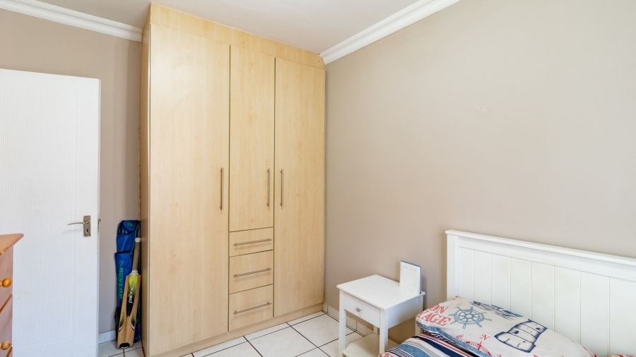 2 Bedroom Property for Sale in Nimrod Park Gauteng