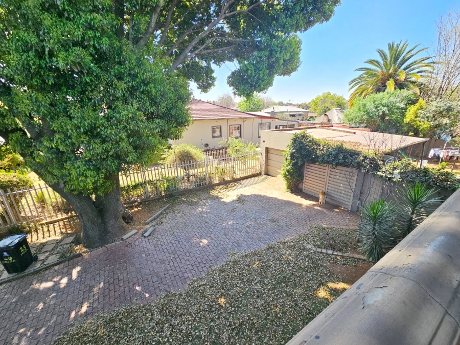 7 Bedroom Property for Sale in Primrose Gauteng