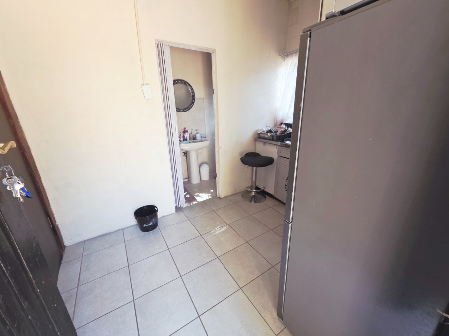 7 Bedroom Property for Sale in Primrose Gauteng