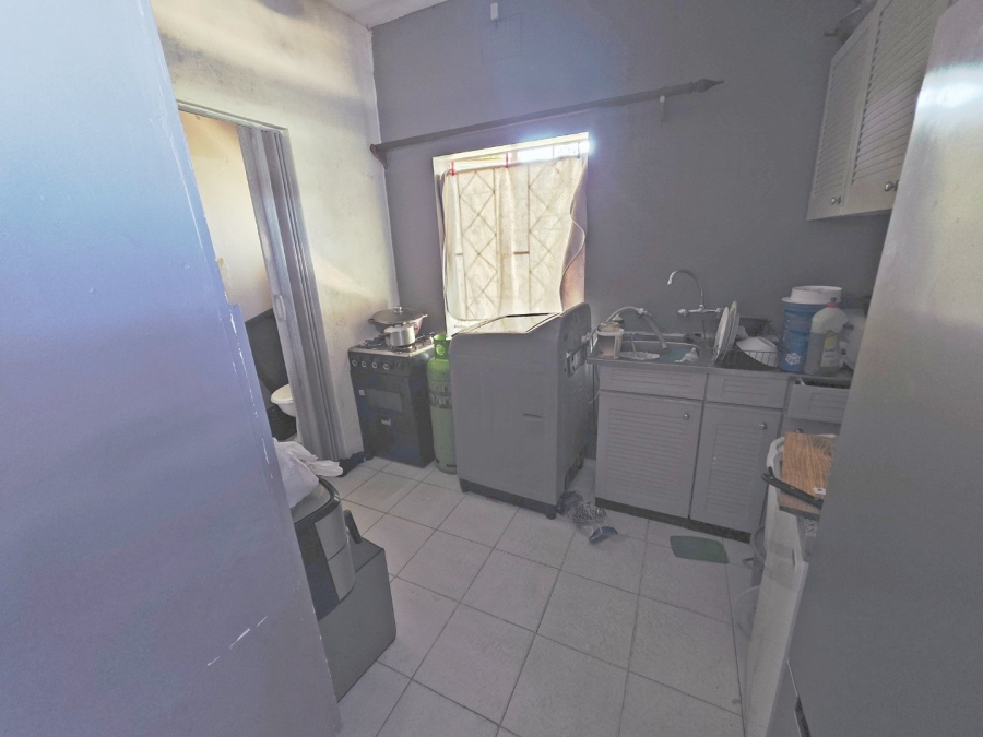 7 Bedroom Property for Sale in Primrose Gauteng