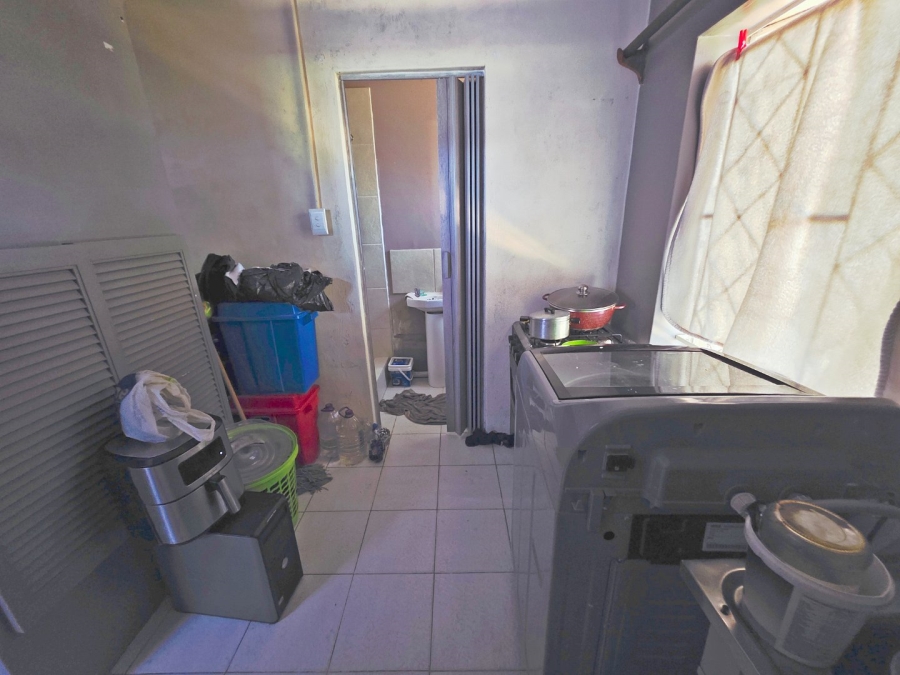 7 Bedroom Property for Sale in Primrose Gauteng