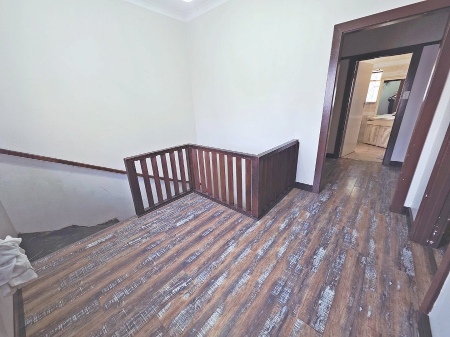 7 Bedroom Property for Sale in Primrose Gauteng