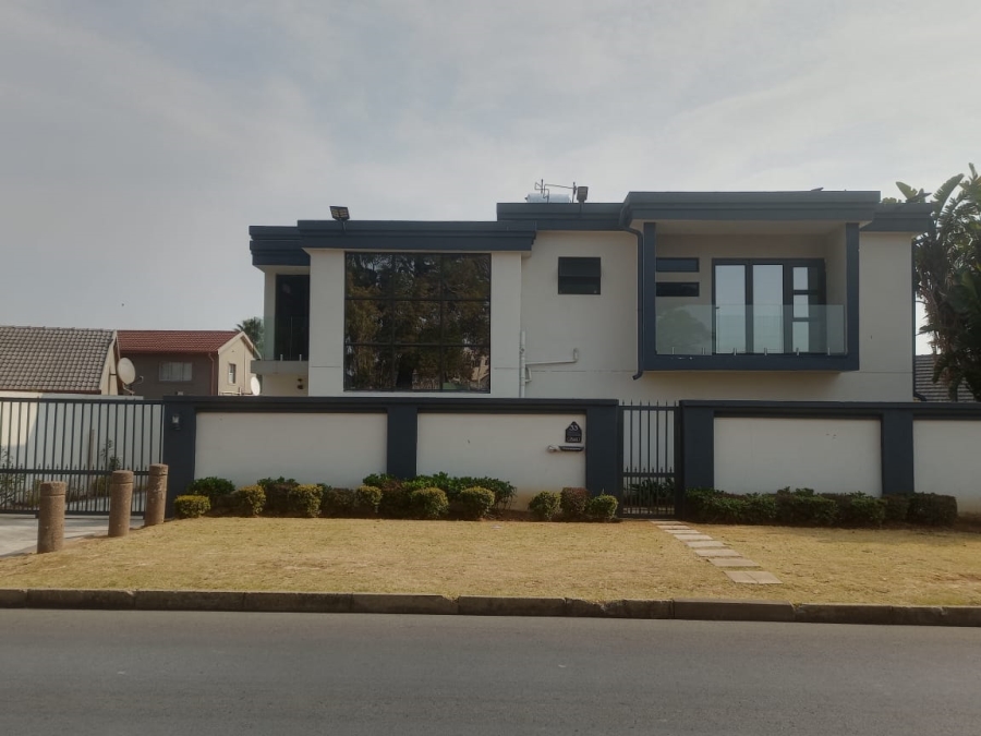 7 Bedroom Property for Sale in Evans Park Gauteng