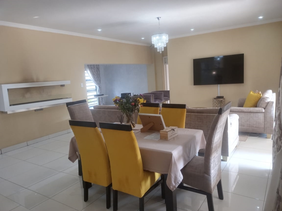 7 Bedroom Property for Sale in Evans Park Gauteng