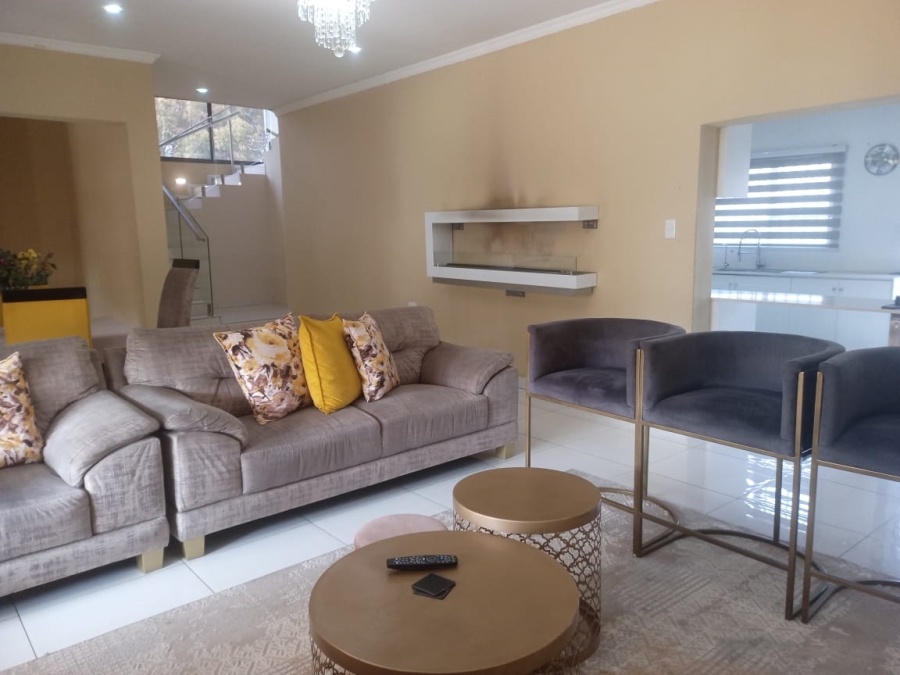 7 Bedroom Property for Sale in Evans Park Gauteng