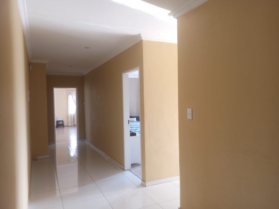7 Bedroom Property for Sale in Evans Park Gauteng