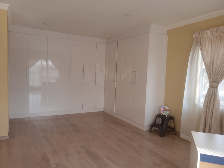 7 Bedroom Property for Sale in Evans Park Gauteng