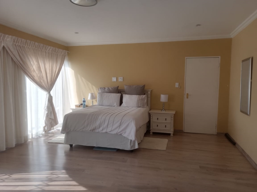 7 Bedroom Property for Sale in Evans Park Gauteng