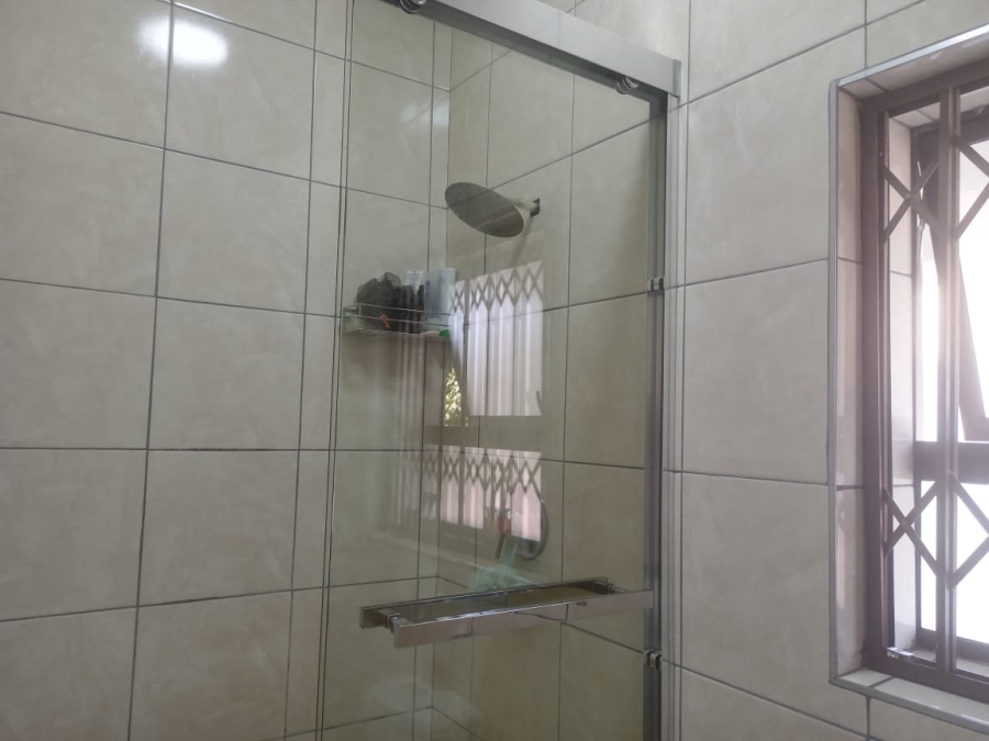 7 Bedroom Property for Sale in Evans Park Gauteng