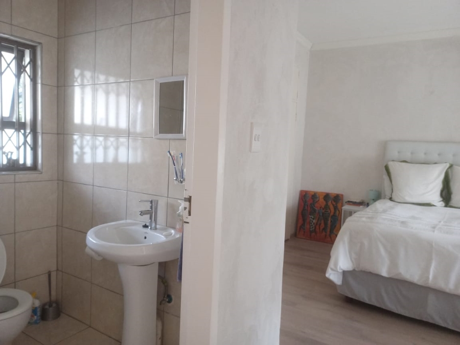 7 Bedroom Property for Sale in Evans Park Gauteng