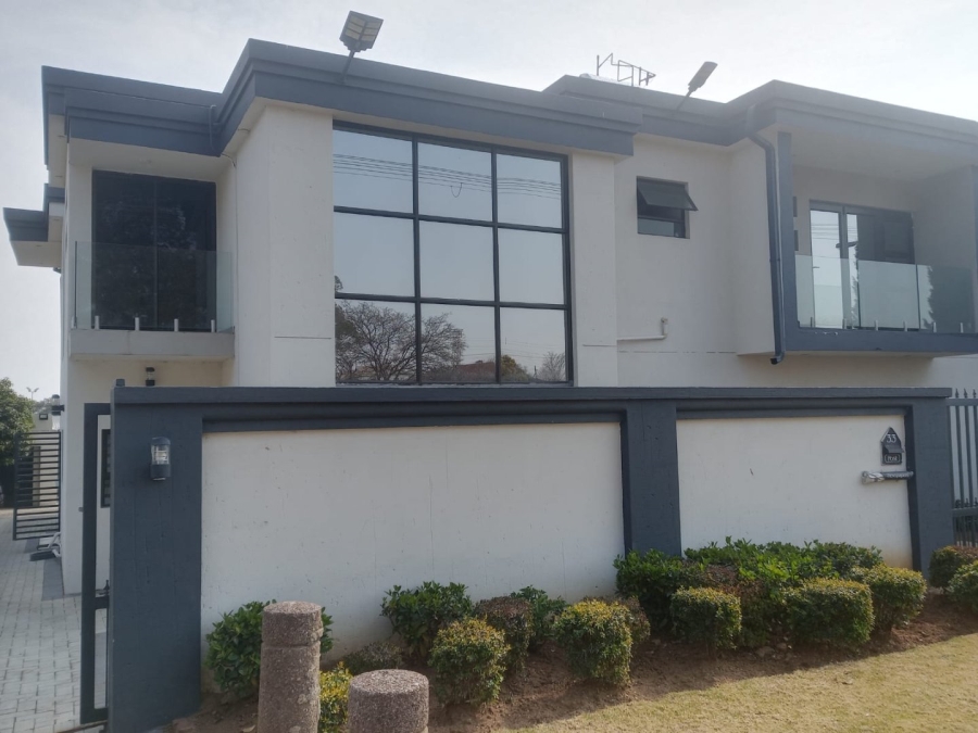 7 Bedroom Property for Sale in Evans Park Gauteng