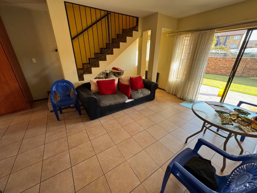 4 Bedroom Property for Sale in Esther Park Gauteng