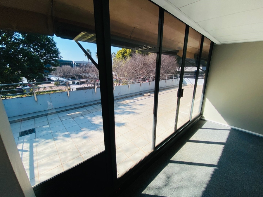 To Let commercial Property for Rent in Cresta Gauteng