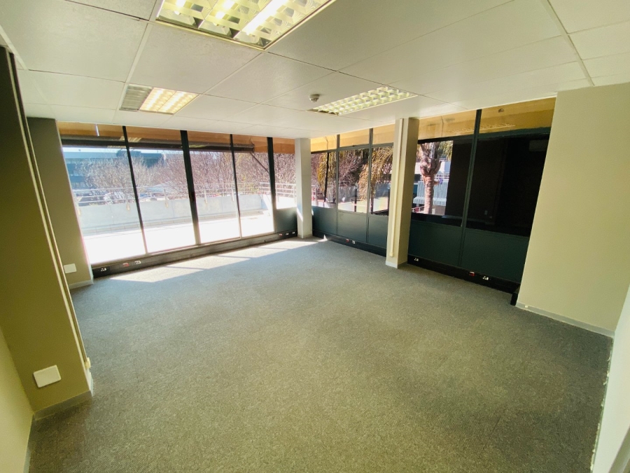 To Let commercial Property for Rent in Cresta Gauteng