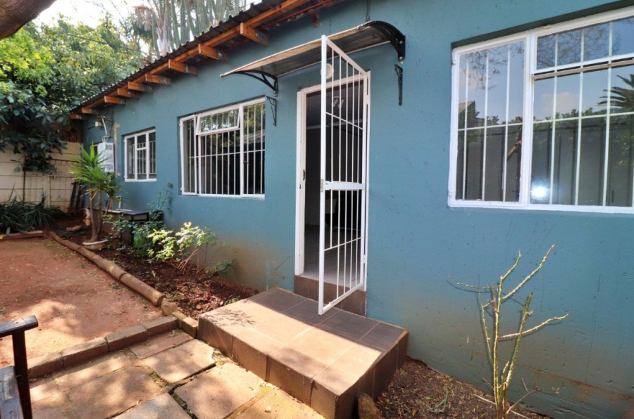 6 Bedroom Property for Sale in Primrose Gauteng
