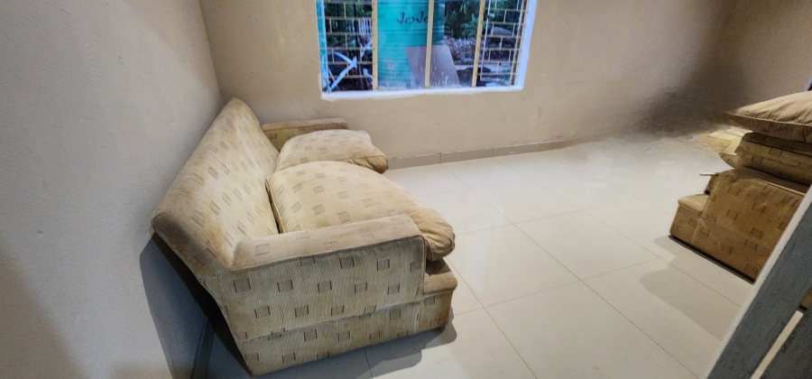To Let 1 Bedroom Property for Rent in Erasmia Gauteng
