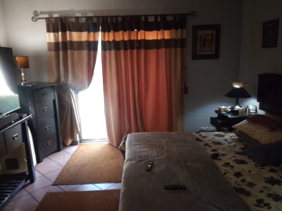 4 Bedroom Property for Sale in Capital Park Gauteng
