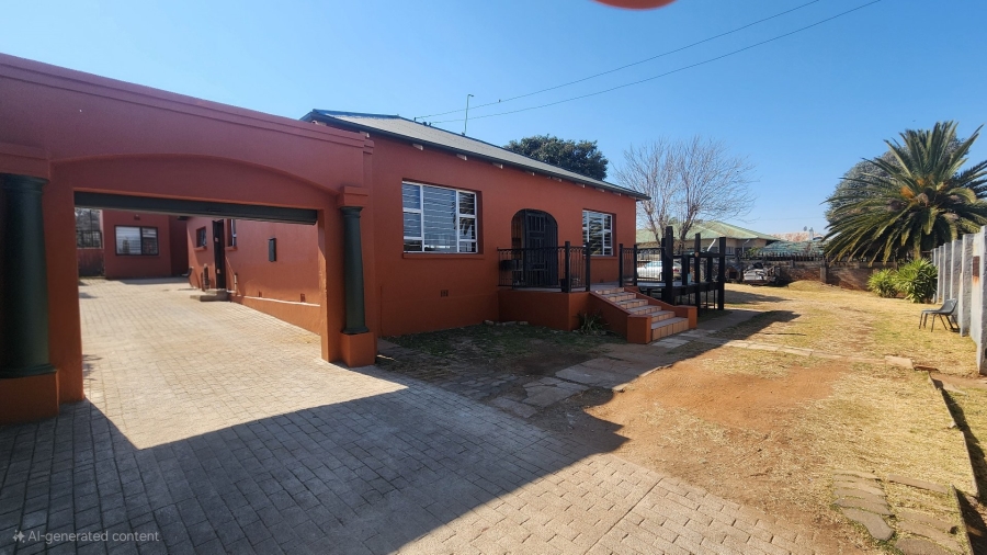 7 Bedroom Property for Sale in Maraisburg Gauteng