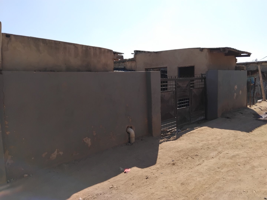 5 Bedroom Property for Sale in Ivory Park Gauteng