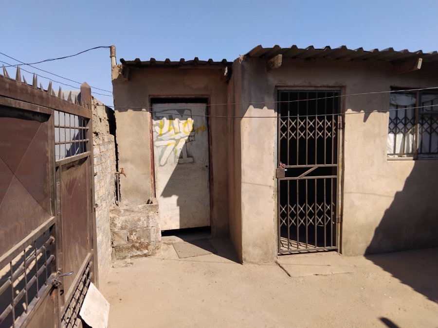 5 Bedroom Property for Sale in Ivory Park Gauteng