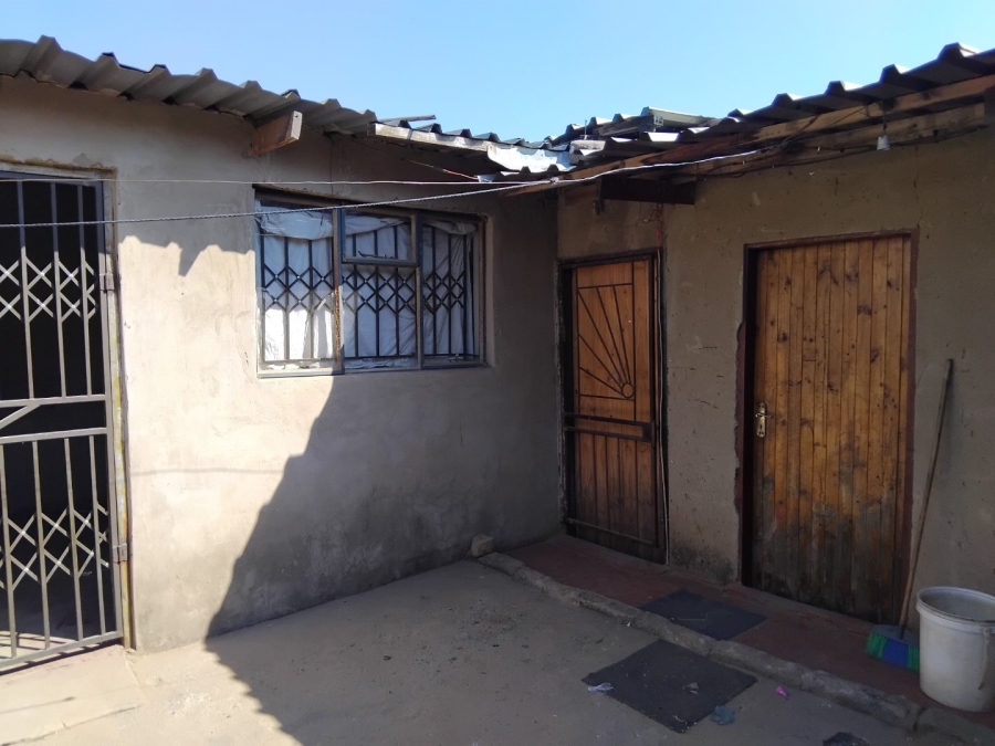 5 Bedroom Property for Sale in Ivory Park Gauteng