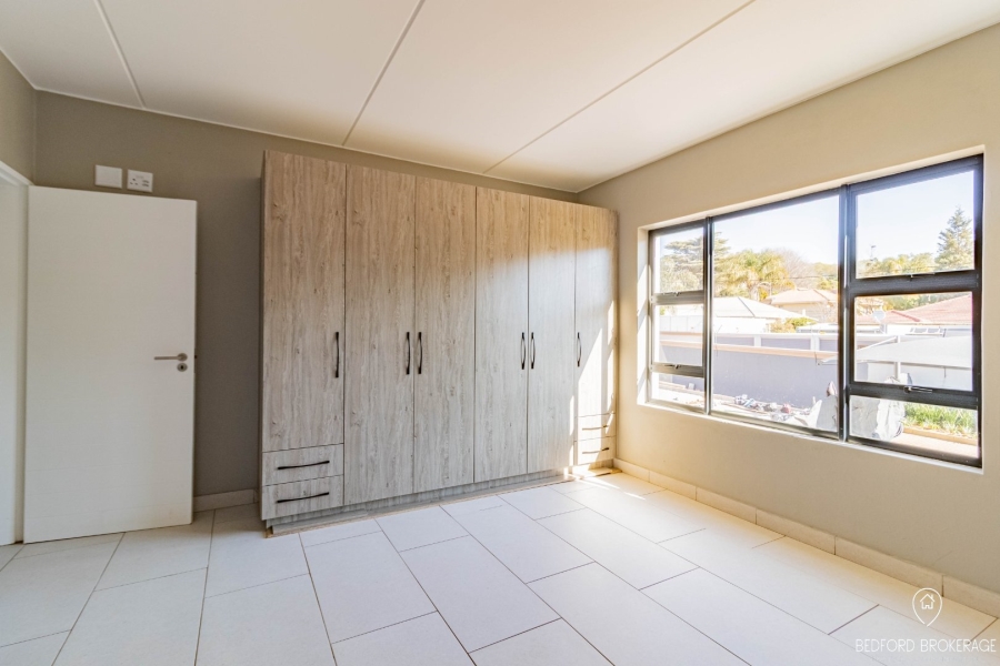 To Let 2 Bedroom Property for Rent in Kensington Gauteng