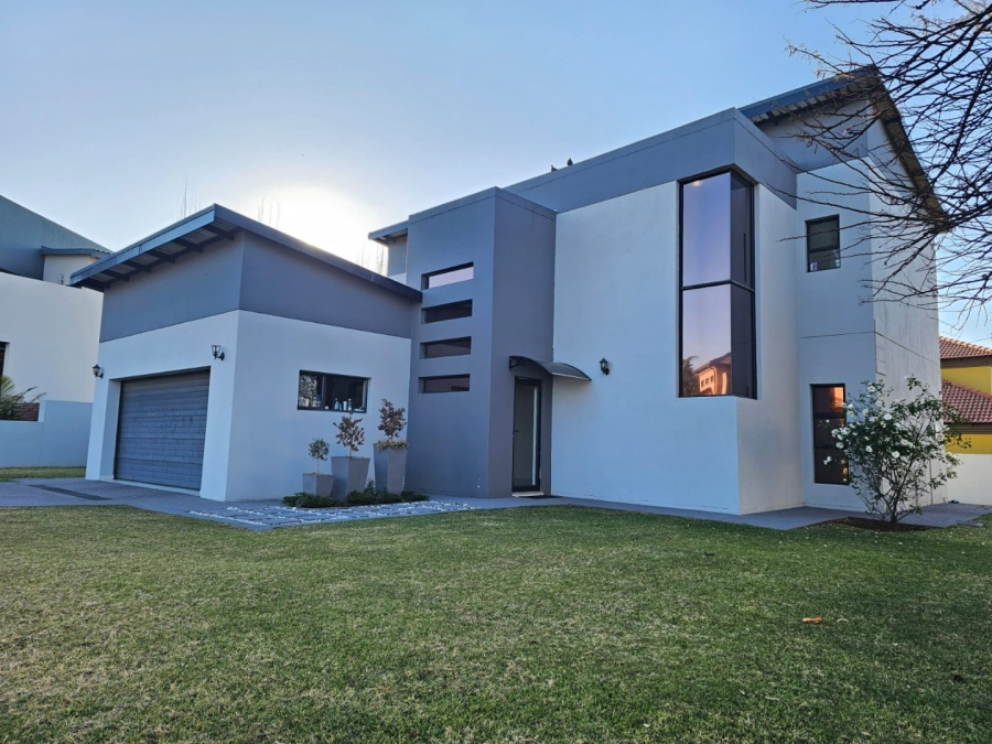 To Let 3 Bedroom Property for Rent in Monavoni Gauteng