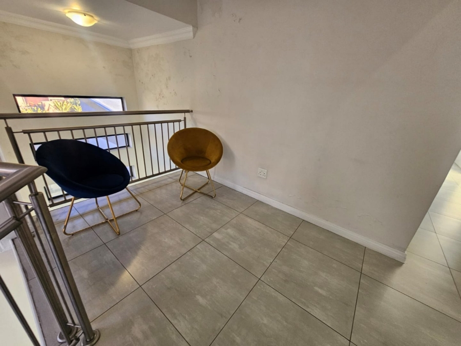 To Let 3 Bedroom Property for Rent in Monavoni Gauteng