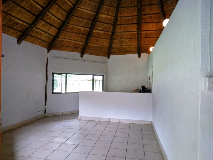 To Let 1 Bedroom Property for Rent in Crowthorne AH Gauteng