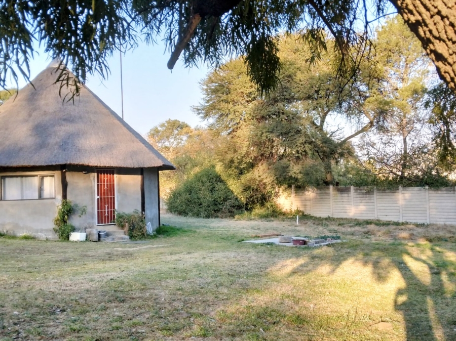 To Let 1 Bedroom Property for Rent in Crowthorne AH Gauteng